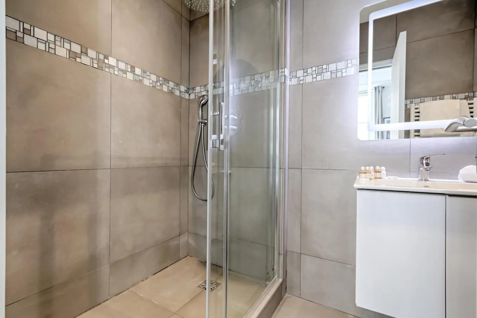 Apartment Tbs 307 - Superb Studio In The Heart Of Paris